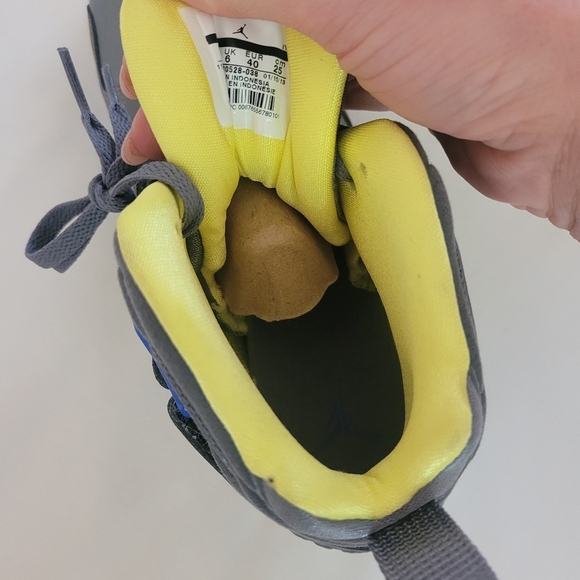 Air Jordan 2013 8 Retro GS‎ 'Laney' NWOT Girls Shoes Size 7Y Blue Yellow Gray - Picture 6 of 9